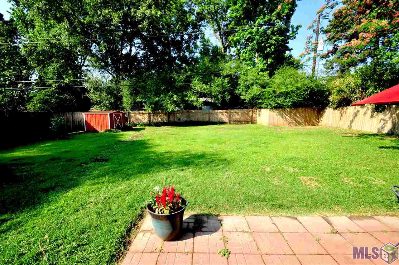 9378 Rainford Road Baton Rouge, LA 70810 - Photo 7 of 7 BACK YARD