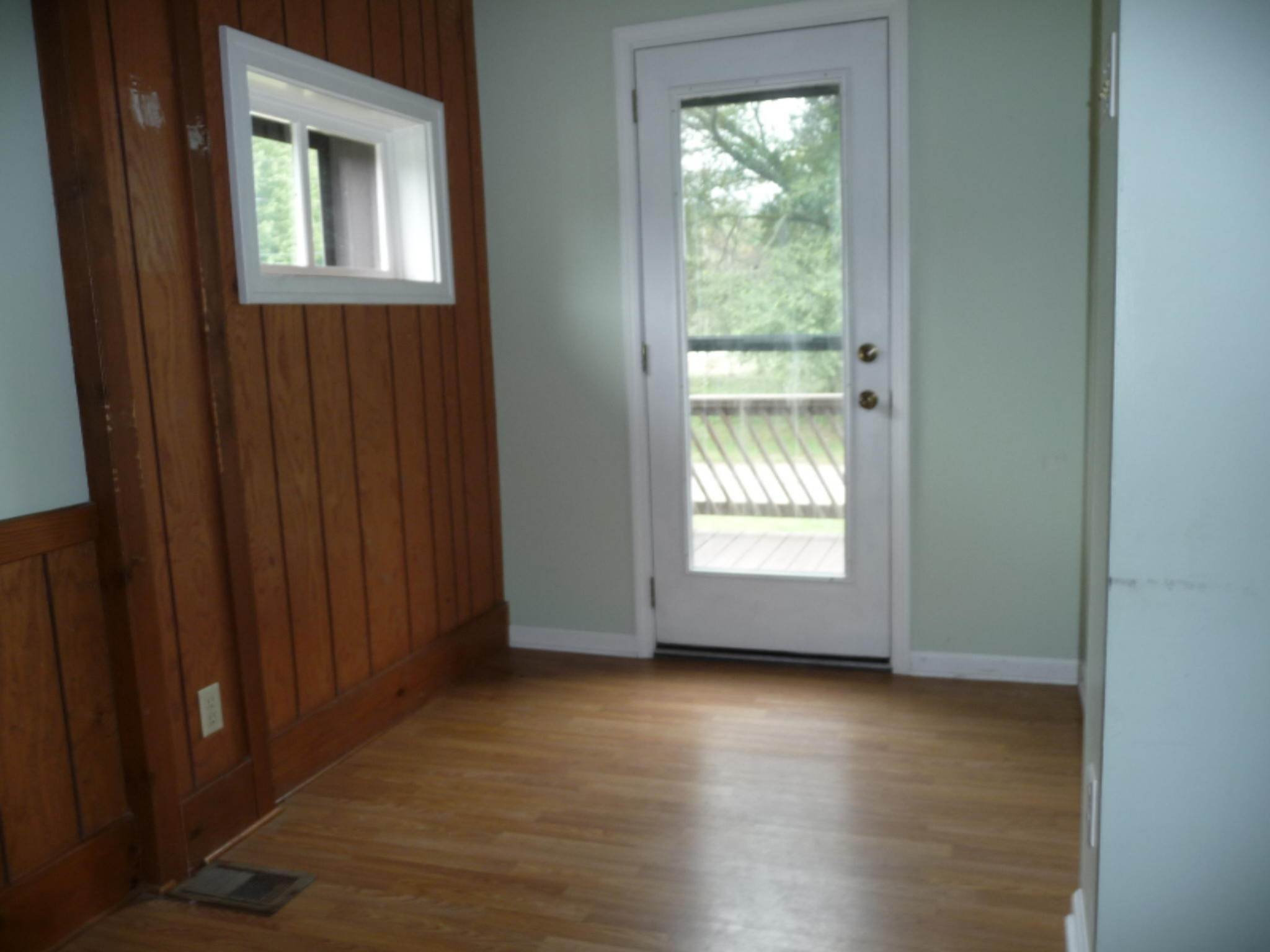 569 Farr Road Norton Shores, MI 49441 - Photo 14 of 32 P1050235