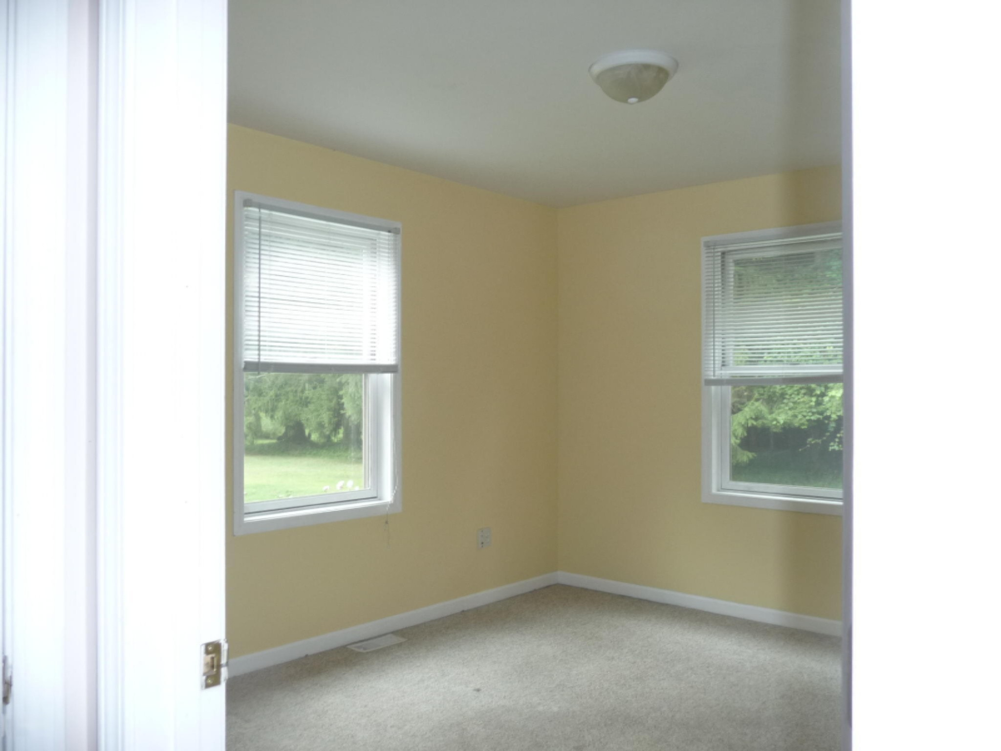 569 Farr Road Norton Shores, MI 49441 - Photo 21 of 32 P1050237