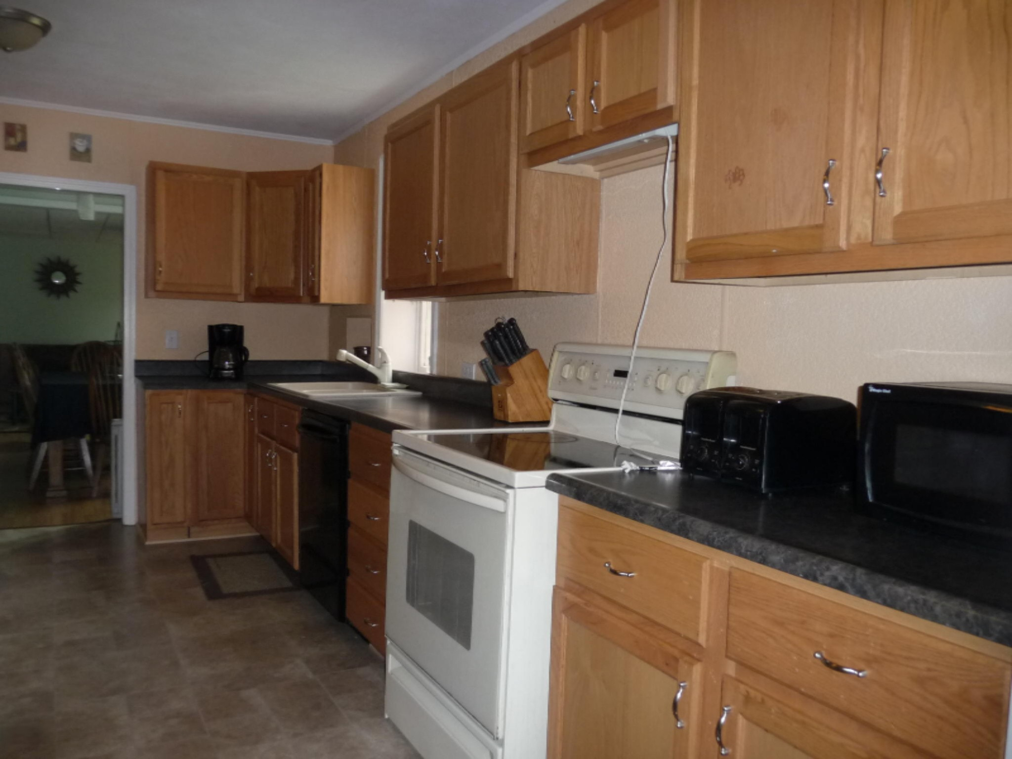569 Farr Road Norton Shores, MI 49441 - Photo 8 of 32 P1050087