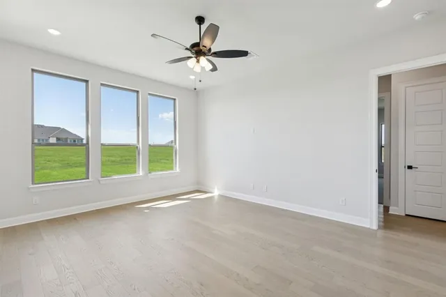 $749,900 | 113 Waterfall Way, Waxahachie, TX 75165