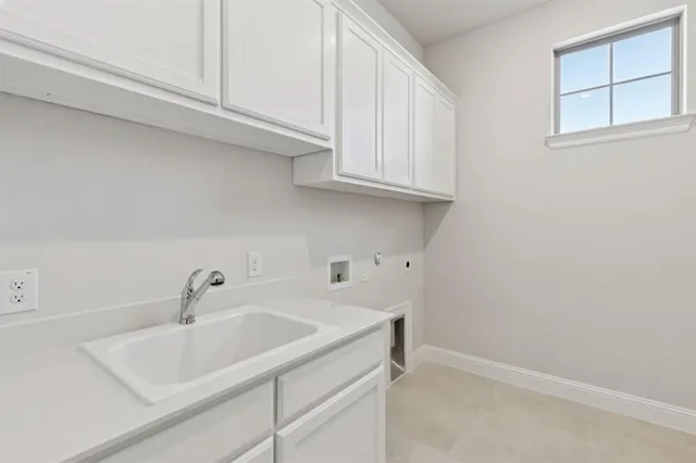 $749,900 | 113 Waterfall Way, Waxahachie, TX 75165