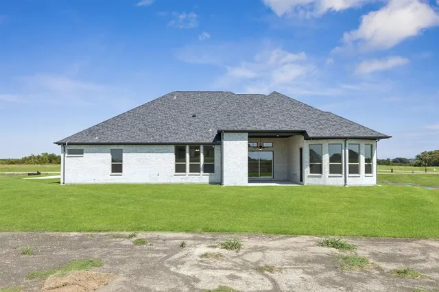 $749,900 | 113 Waterfall Way, Waxahachie, TX 75165