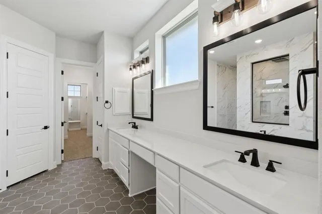 $749,900 | 113 Waterfall Way, Waxahachie, TX 75165