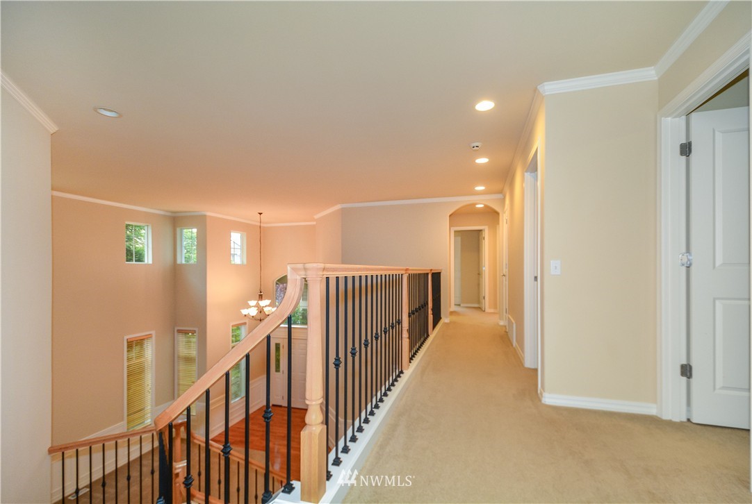 21402 37th Avenue Southeast Bothell, WA 98021 - Photo 11 of 25