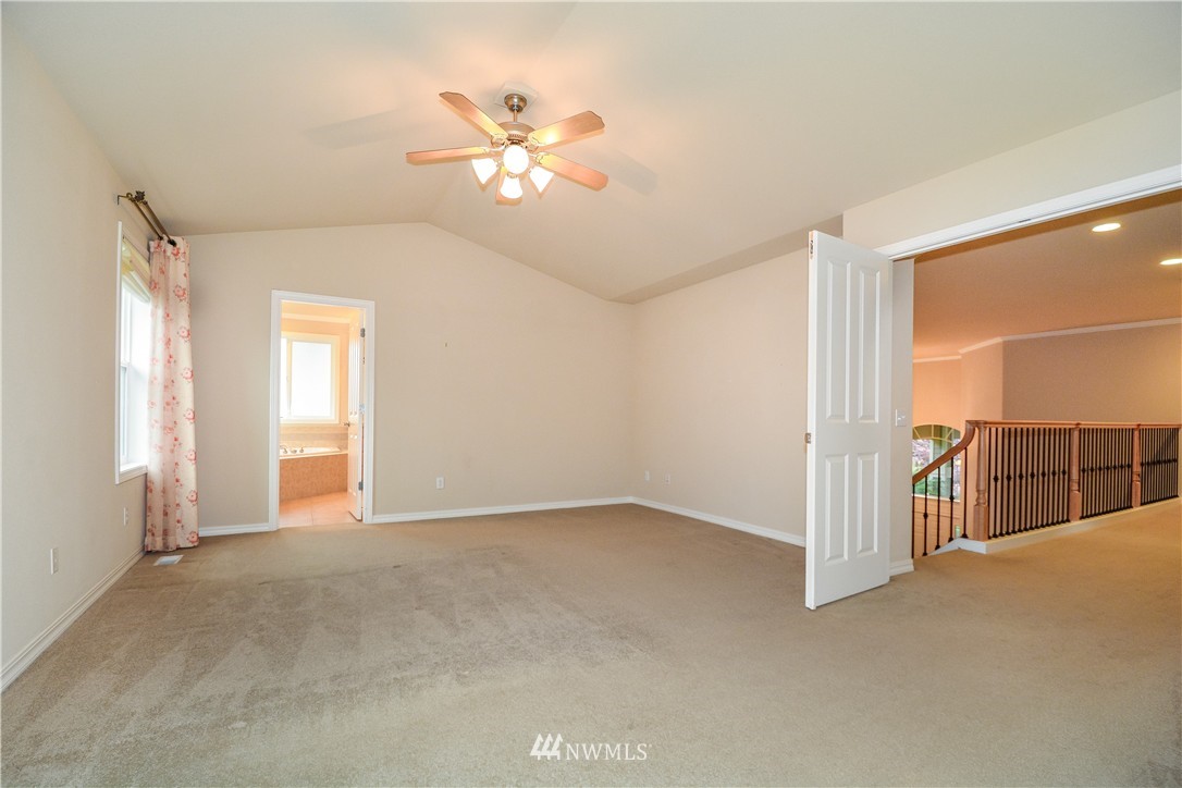 21402 37th Avenue Southeast Bothell, WA 98021 - Photo 12 of 25