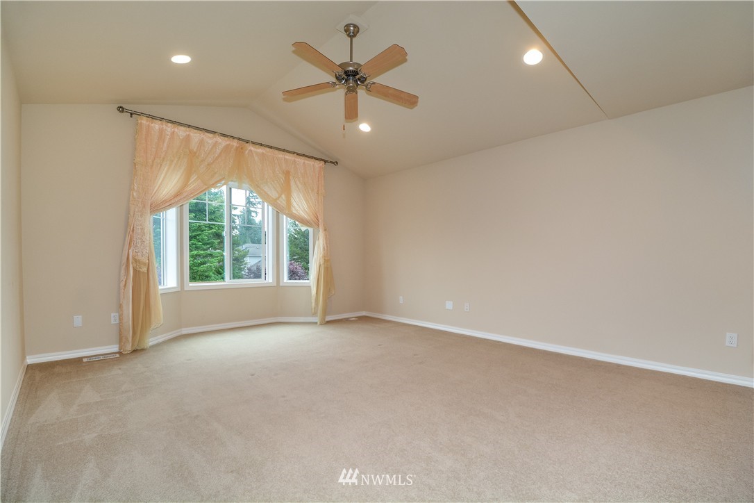 21402 37th Avenue Southeast Bothell, WA 98021 - Photo 21 of 25