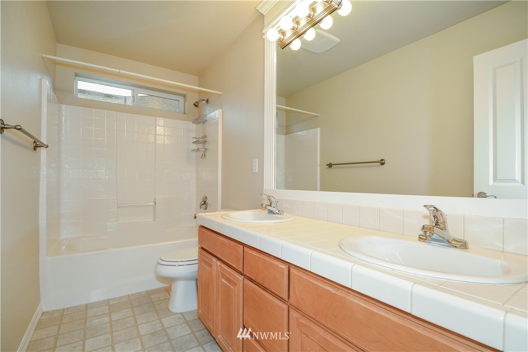 21402 37th Avenue Southeast Bothell, WA 98021 - Photo 22 of 25