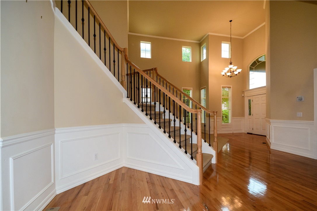 21402 37th Avenue Southeast Bothell, WA 98021 - Photo 5 of 25