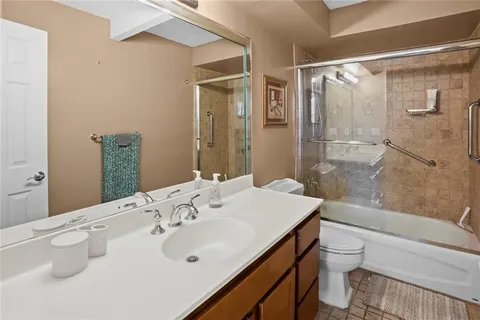 $350,000 | 3015 North Ocean Boulevard, Unit 7K, Fort Lauderdale, FL 33308