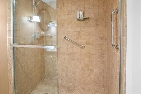 $350,000 | 3015 North Ocean Boulevard, Unit 7K, Fort Lauderdale, FL 33308