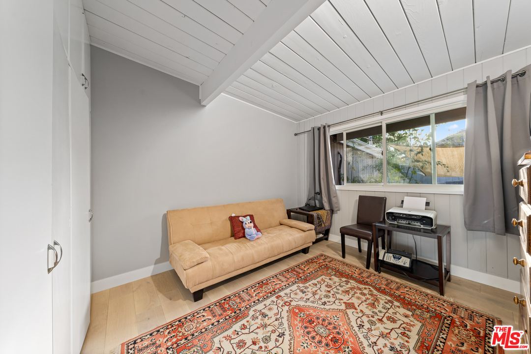 1308 North Tigertail Road Los Angeles, CA 90049 - Photo 12 of 25 Gallery Image 12