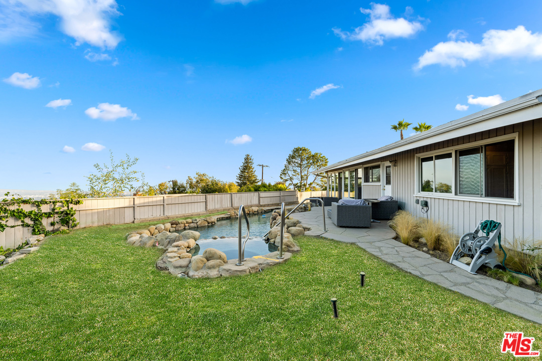 1308 North Tigertail Road Los Angeles, CA 90049 - Photo 20 of 25 Gallery Image 20