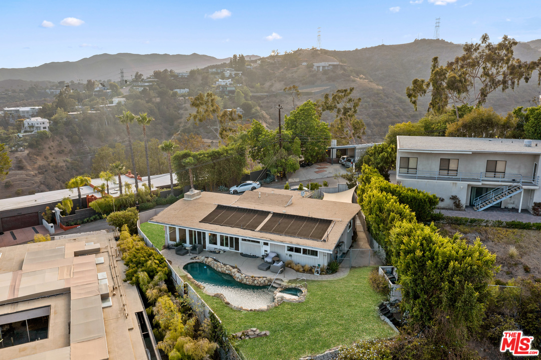 1308 North Tigertail Road Los Angeles, CA 90049 - Photo 25 of 25 Gallery Image 25
