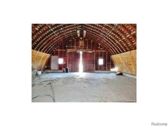 5497 Emmons Road Fowlerville, MI 48836 - Photo 19 of 25 GetMedia (30).jpg