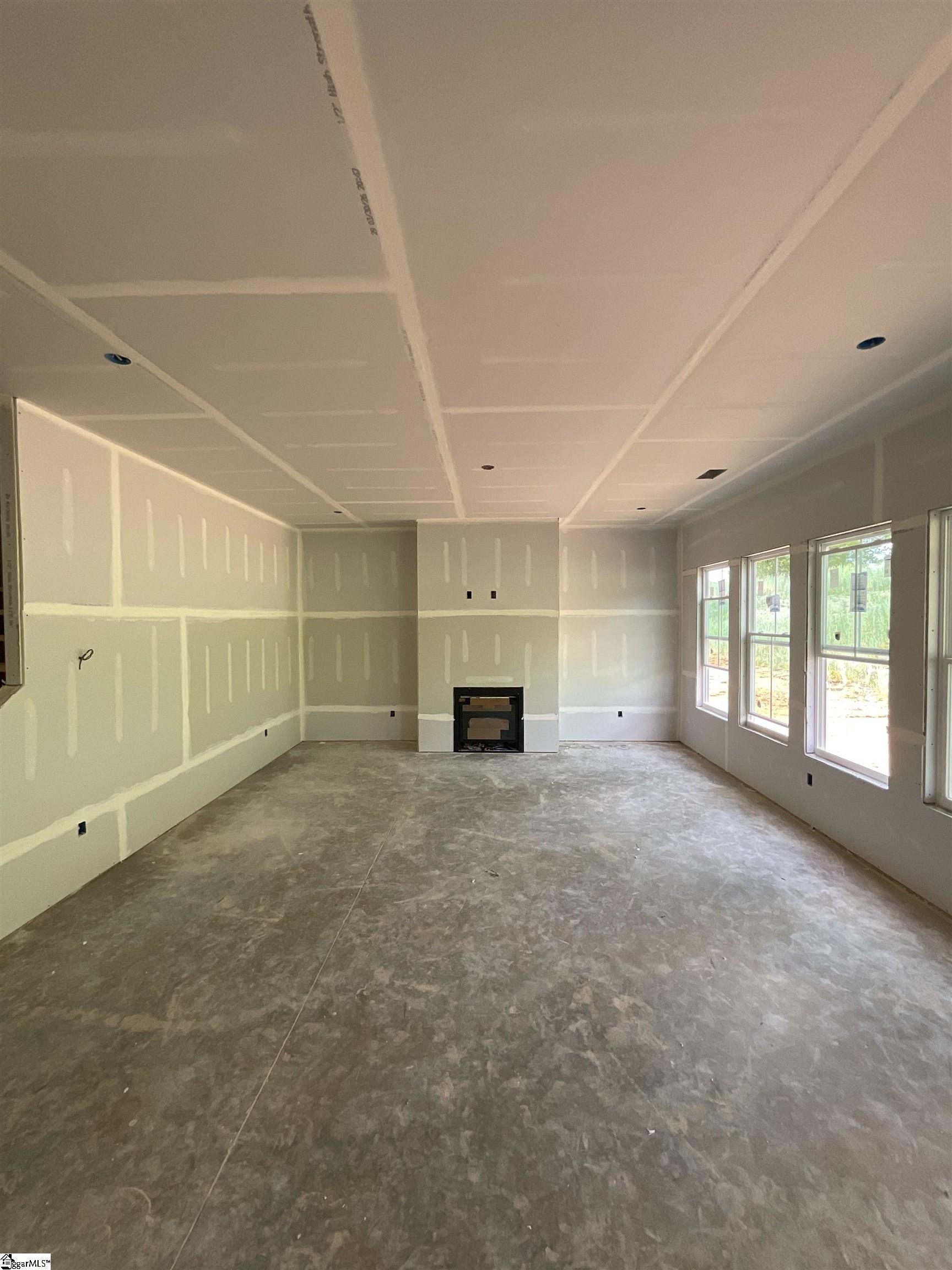 900 Cedarleaf Way Simpsonville, SC 29681 - Photo 14 of 39