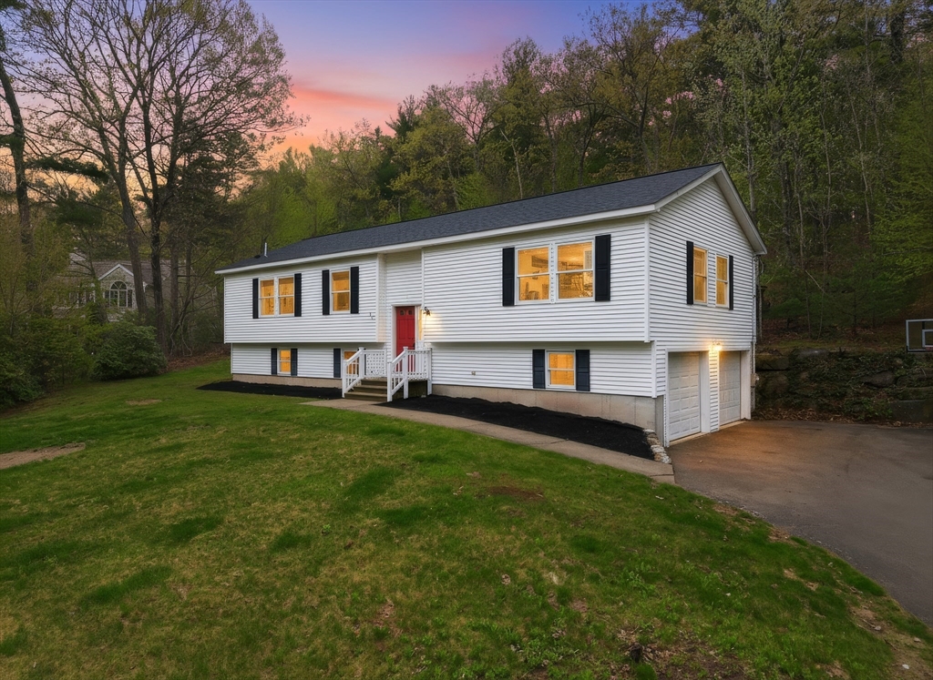 89 Webster Street Douglas, MA 01516 - Photo 1 of 42