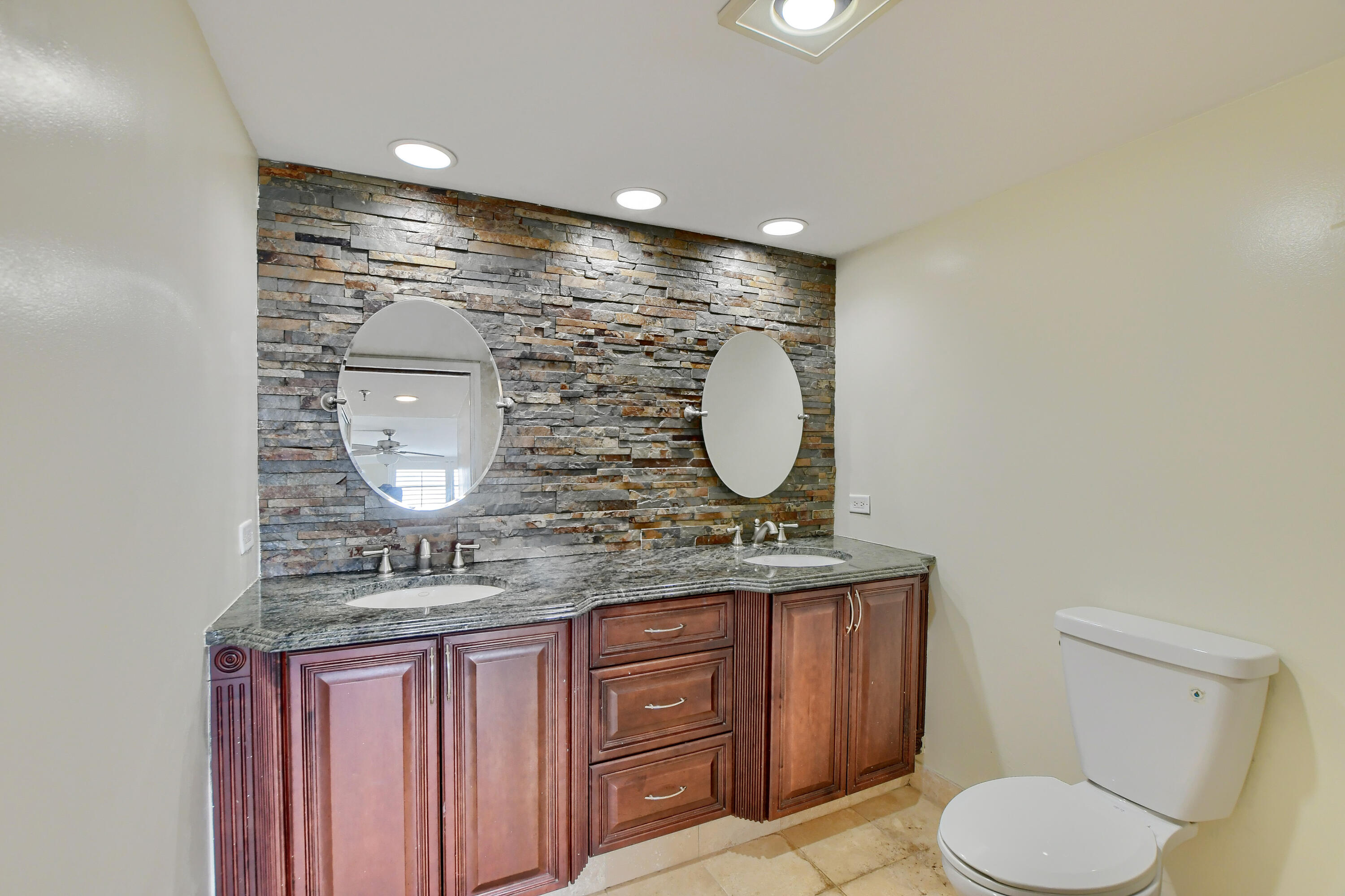 22 Royal Palm Way, Unit 6010 Boca Raton, FL 33432 - Photo 47 of 62 46_ebf_6385-hdr(5)