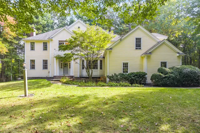 $1,375,000 | 55 Shipyard Lane, Pembroke, MA 02359