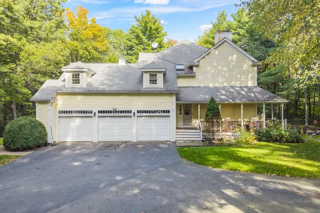$1,375,000 | 55 Shipyard Lane, Pembroke, MA 02359