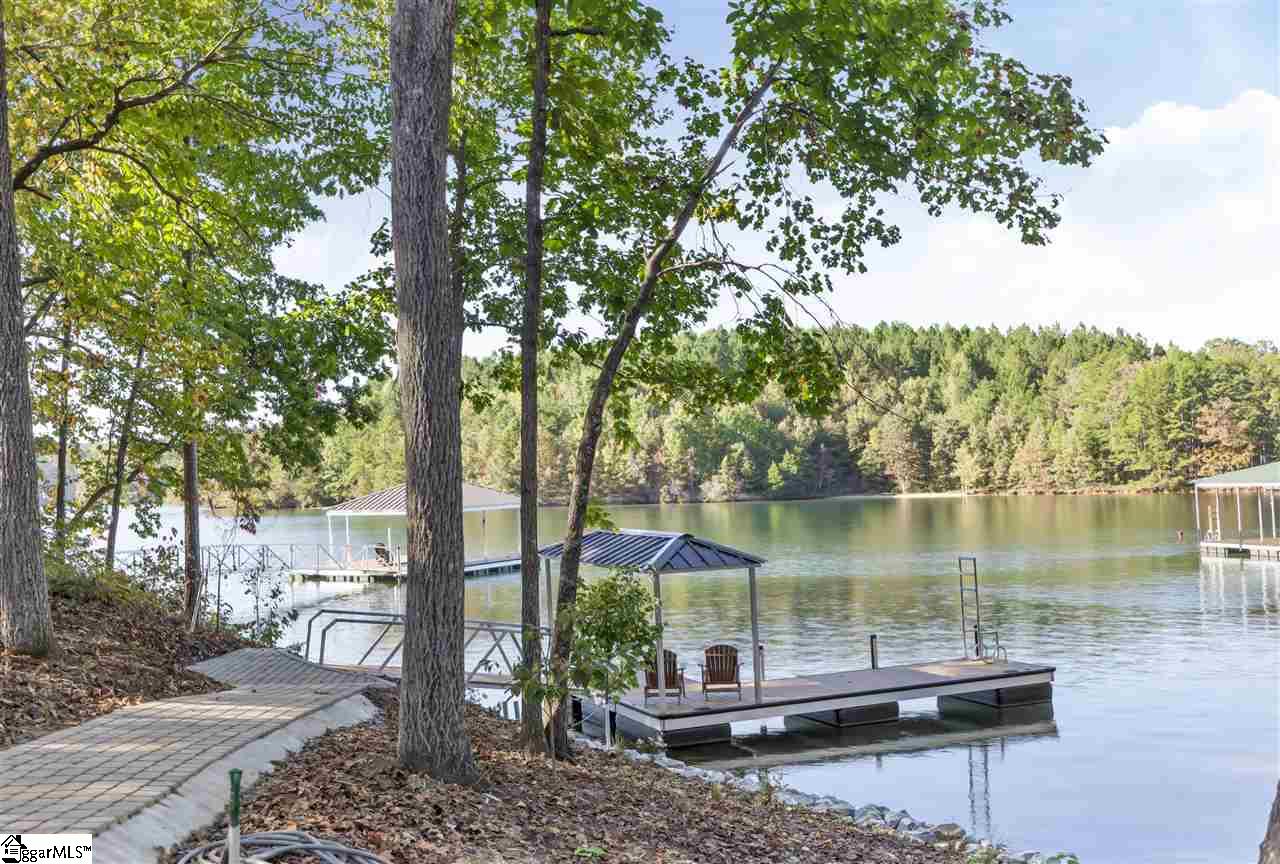 300 Pointe E Drive Seneca, SC 29672 - Photo 31 of 36