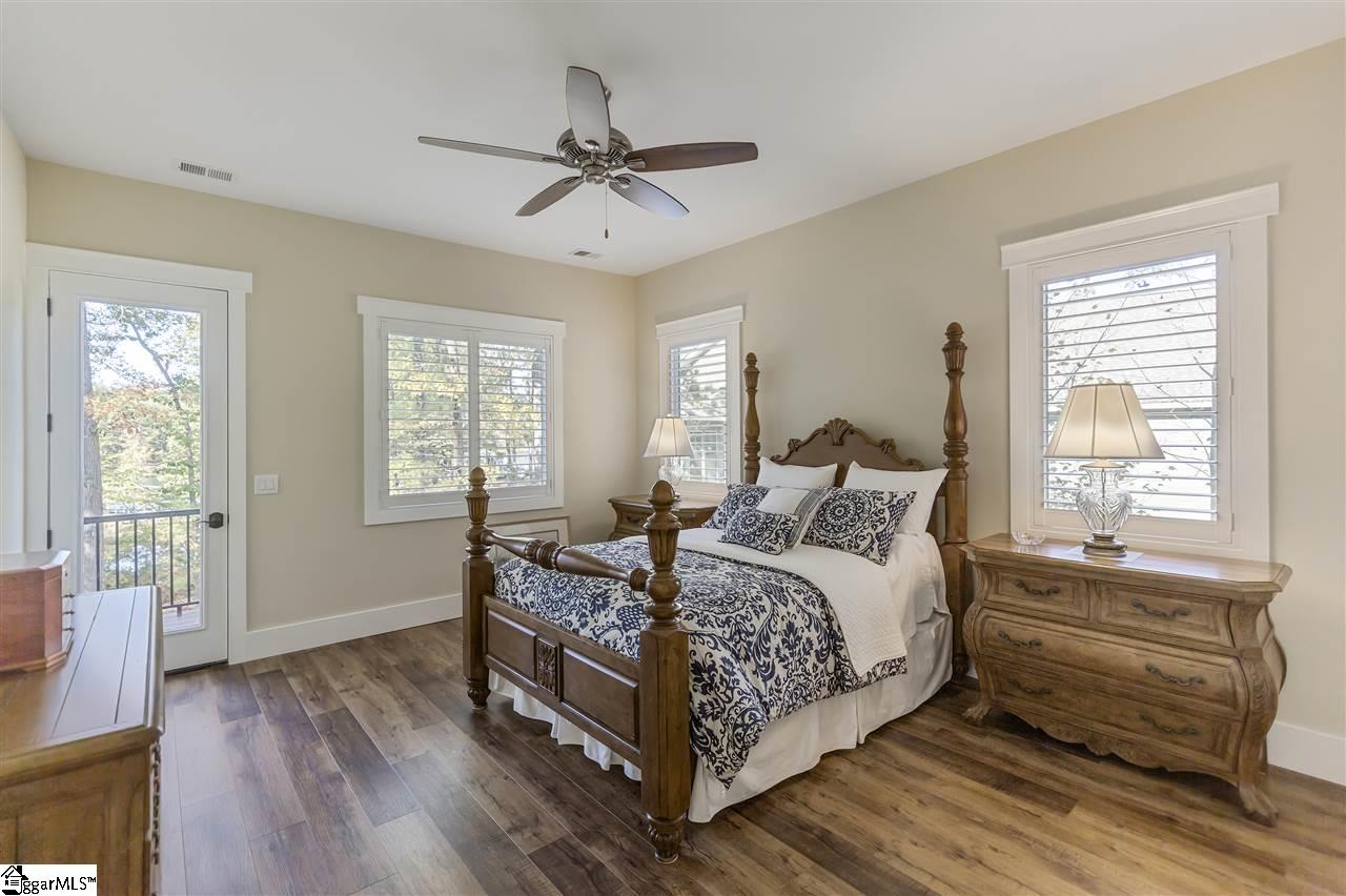 300 Pointe E Drive Seneca, SC 29672 - Photo 5 of 36