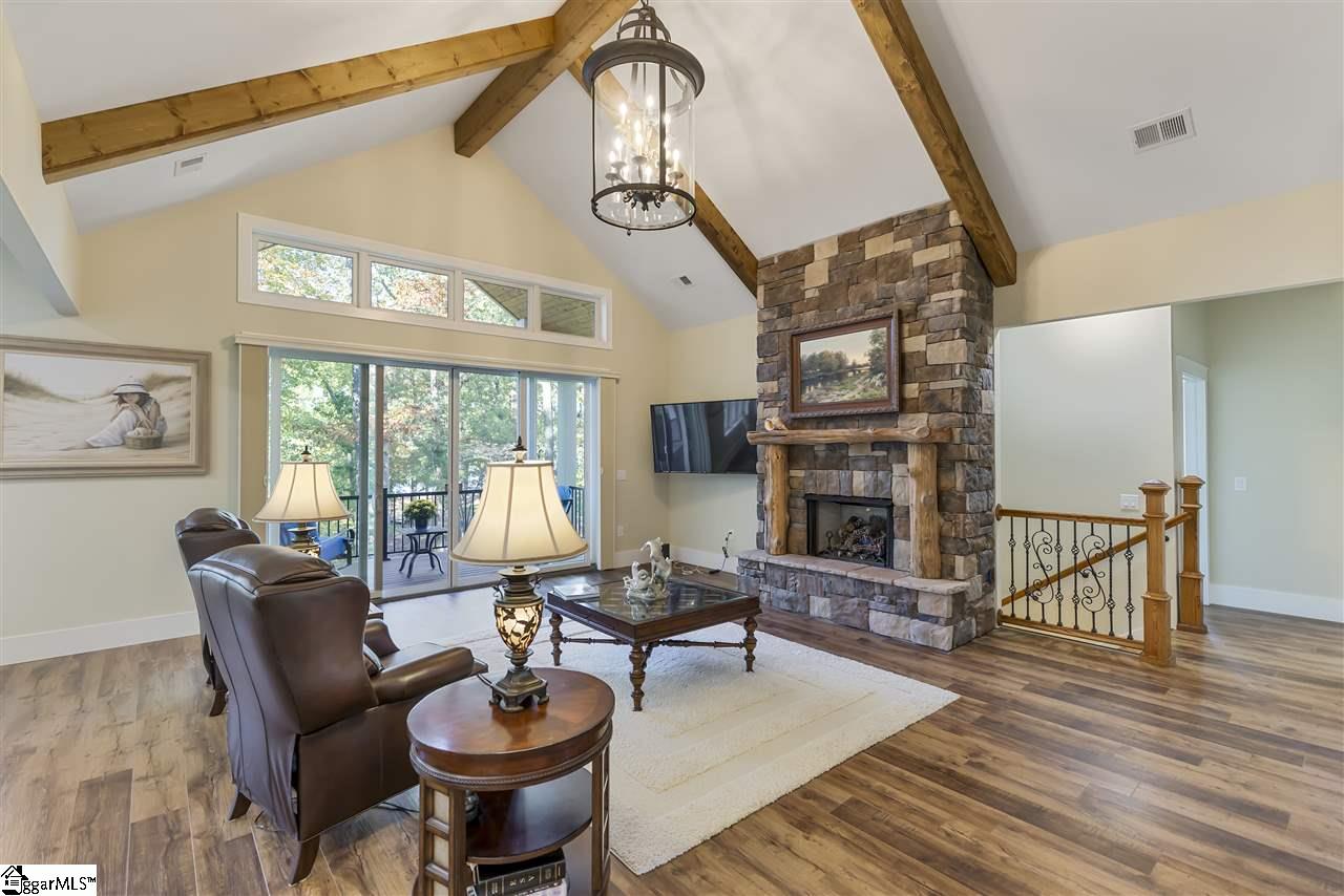 300 Pointe E Drive Seneca, SC 29672 - Photo 8 of 36