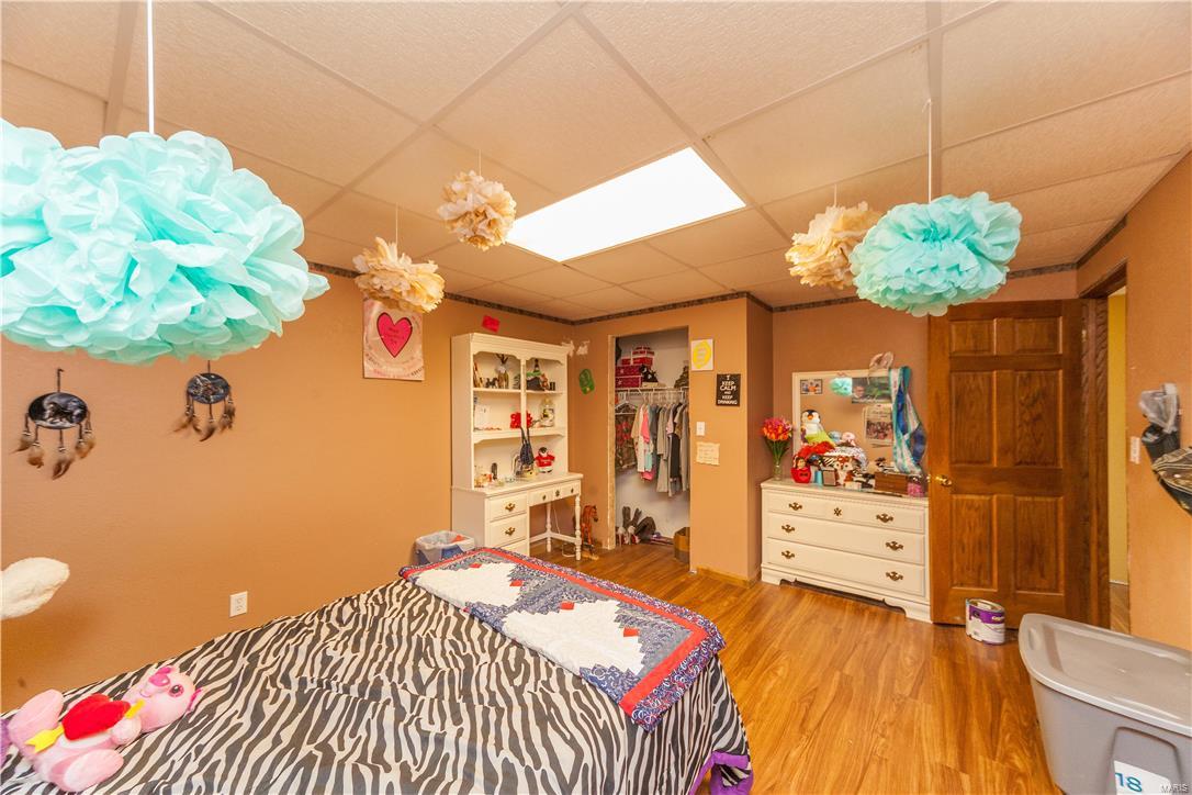 1658 Elevator Road Sorento, IL 62086 - Photo 22 of 37