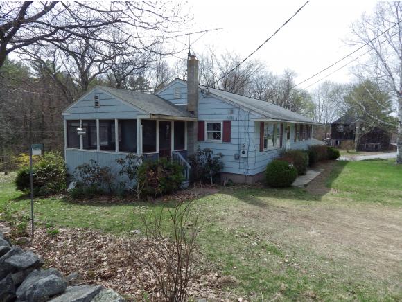 366 Middle Road Tuftonboro, NH 03816 - Photo 4 of 25