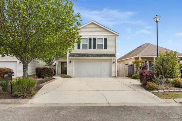 $425,000 | 126 Cottage View Drive, Pensacola, FL 32507