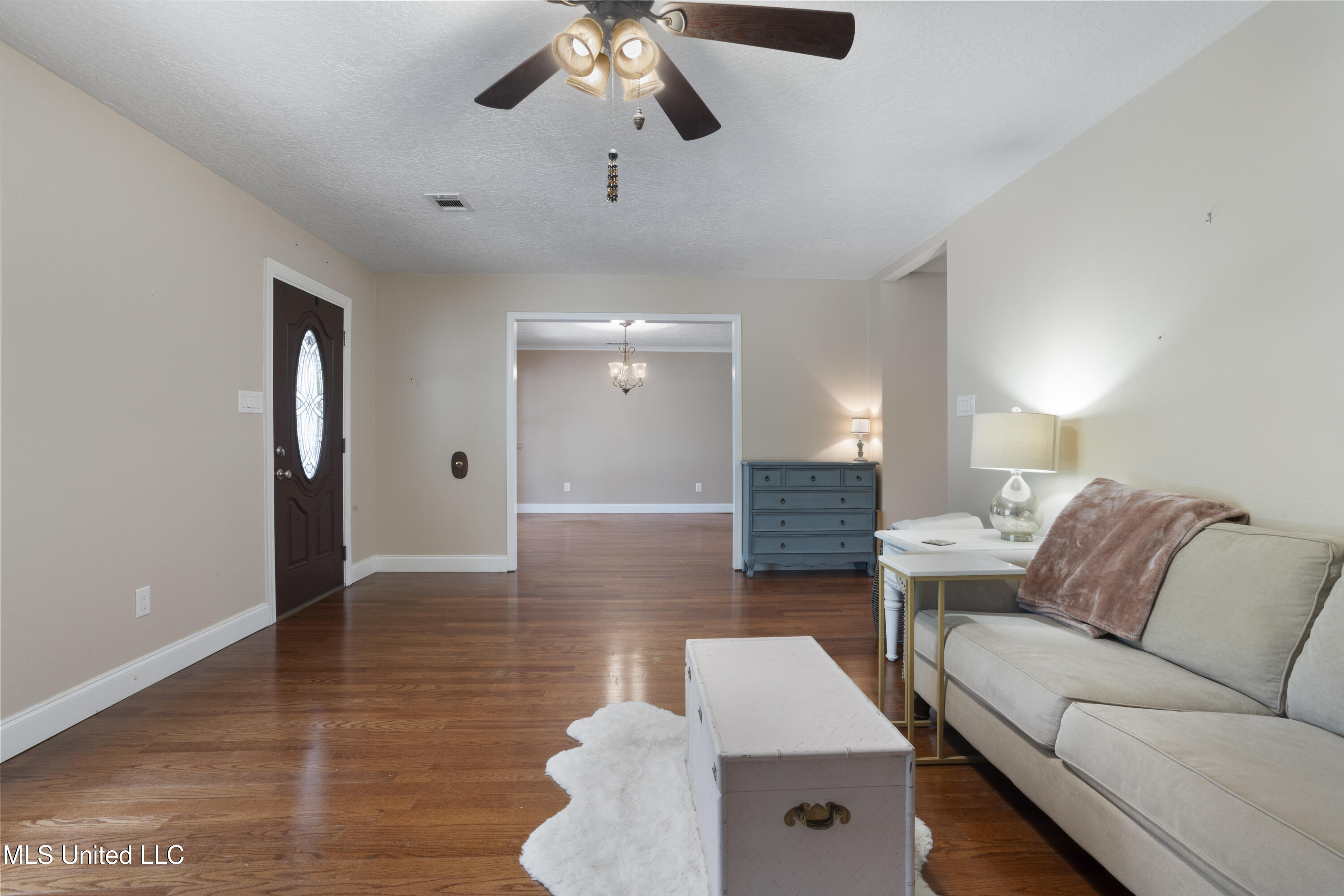 8200 Butler Road Moss Point, MS 39562 - Photo 9 of 37 009
