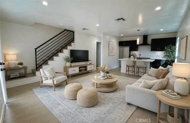 $3,450 | 8109 Cole Street, Unit 8113A, Downey, CA 90242