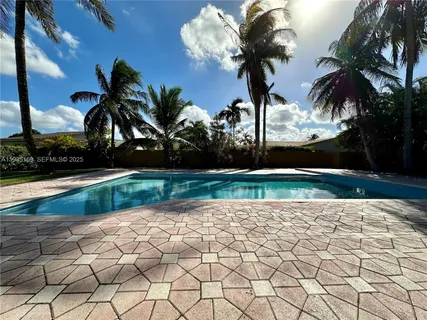 $4,700 | 12250 Southwest 2nd Street, Miami, FL 33184