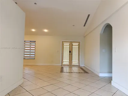 $4,700 | 12250 Southwest 2nd Street, Miami, FL 33184