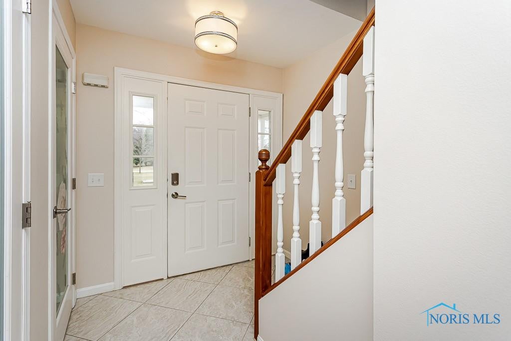 2315 Gradwohl Road Toledo, OH 43617 - Photo 3 of 26 Gallery Image 3