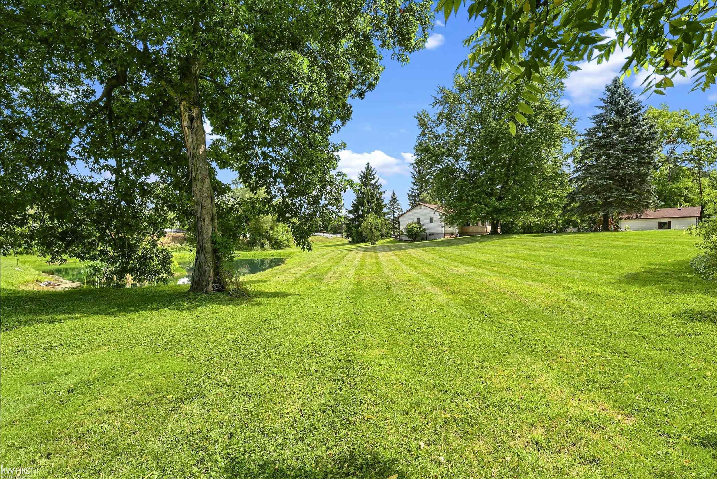 8489 North State Road Otisville, MI 48463 - Photo 39 of 48 50219109-322b209d-3fcf-4b5f-a105-3a04d2c40a13.JPG