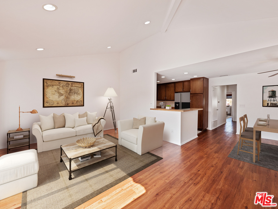 18427 Vincennes Street, Unit 36 Northridge, CA 91325 - Photo 1 of 28