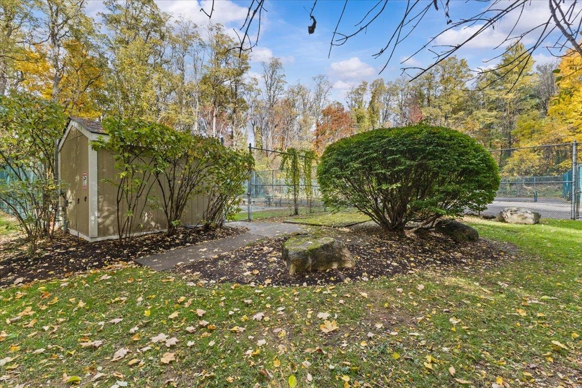 413 Locust Hill Road, Unit 4 Shelburne, VT 05482 - Photo 35 of 36