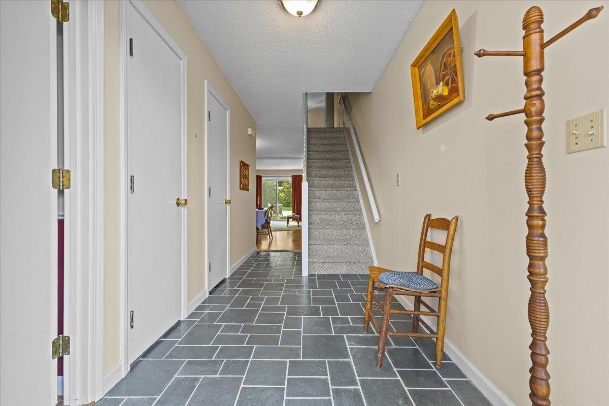 413 Locust Hill Road, Unit 4 Shelburne, VT 05482 - Photo 10 of 36