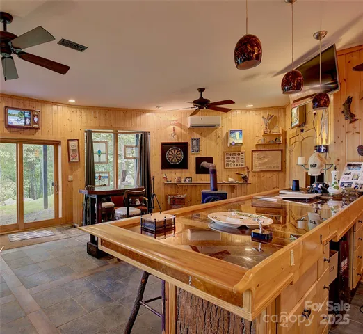 $1,199,000 | 1024 Arrowhead Ridge Road, Spruce Pine, NC 28777