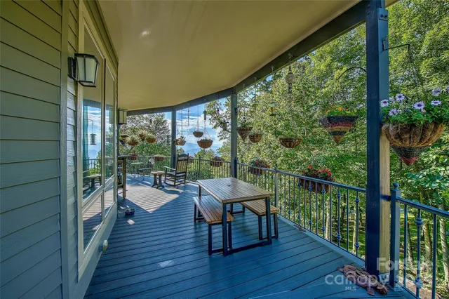 $1,199,000 | 1024 Arrowhead Ridge Road, Spruce Pine, NC 28777