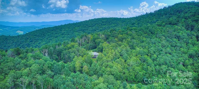 $1,199,000 | 1024 Arrowhead Ridge Road, Spruce Pine, NC 28777