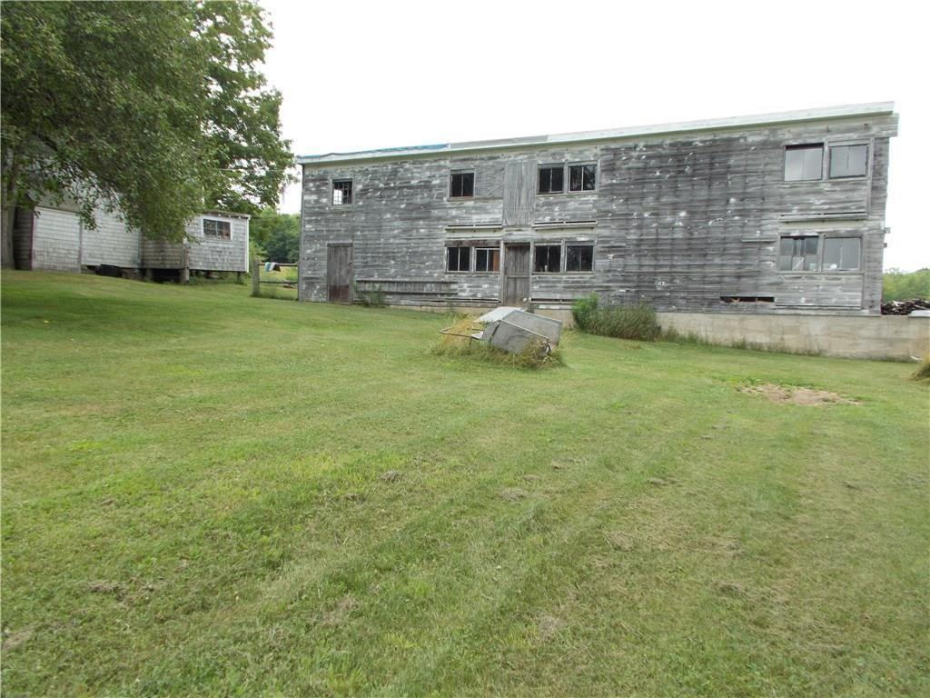 215 Robinson Road Waldoboro, ME 04572 - Photo 17 of 24 215 Robinson photo ext chicken barn