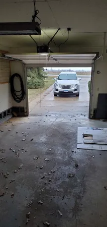 $1,250 | 728 North 2853rd Road, Unit 1, Utica, IL 61373