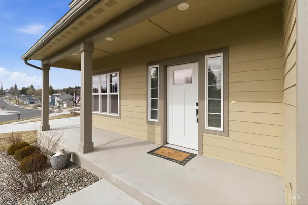 $850,000 | 1542 Lanny Lane, Moscow, ID 83843