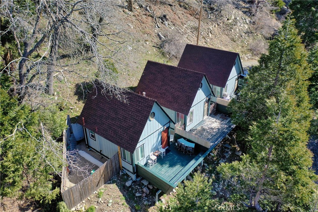 1286 Lovers Lane Rimforest, CA 92378 - Photo 2 of 27