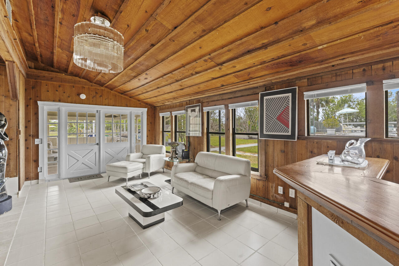 14601 Orange Avenue Fort Pierce, FL 34945 - Photo 20 of 37 a living room with furniture
