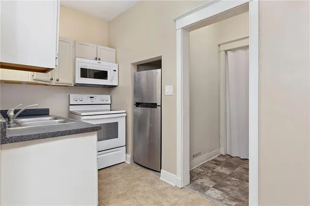 $659,000 | 1017 West 39th Street, Kansas City, MO 64111