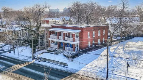 $659,000 | 1017 West 39th Street, Kansas City, MO 64111