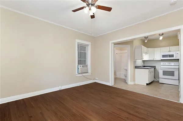 $659,000 | 1017 West 39th Street, Kansas City, MO 64111